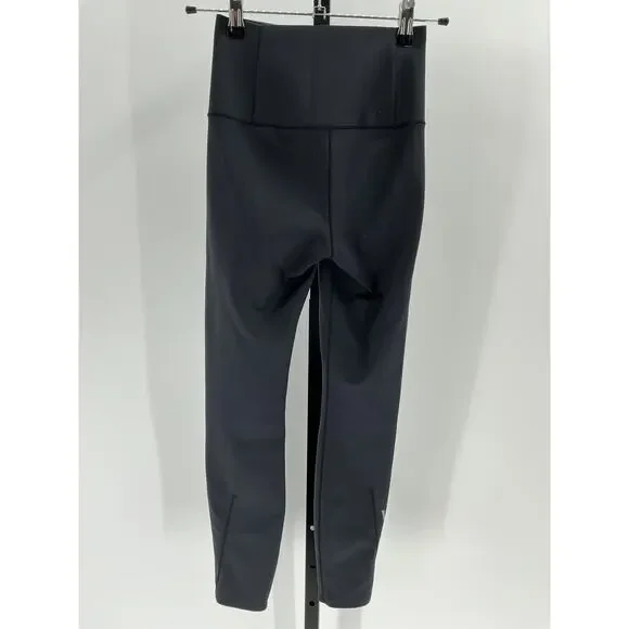 Vuori 'Evolve' Black Polyamide Legging Size XS - Picture 3 of 5